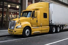 Top 10 Biggest Truck Manufacturer Companies in 2024