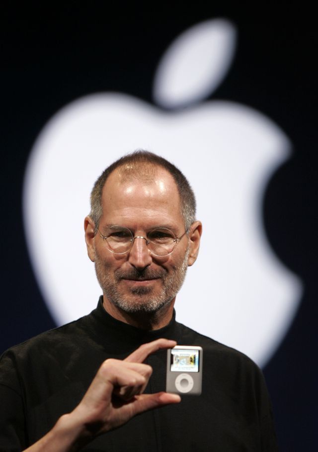 The Apple I used by Steve Jobs goes on sale